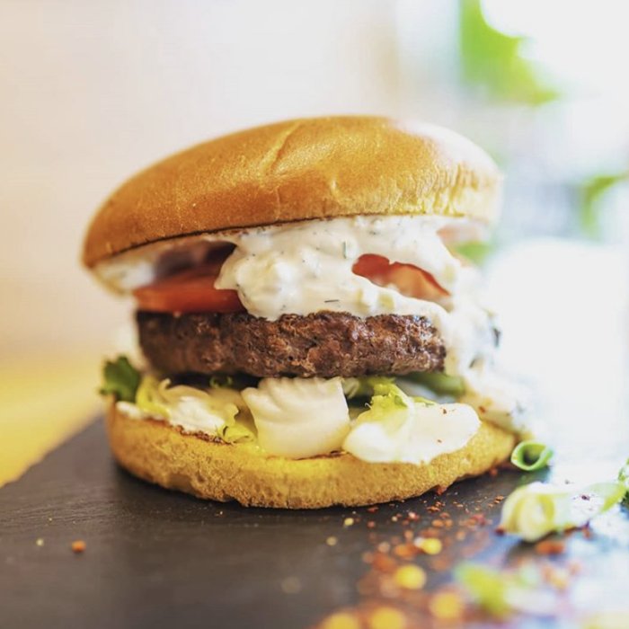 Classic Cheeseburger